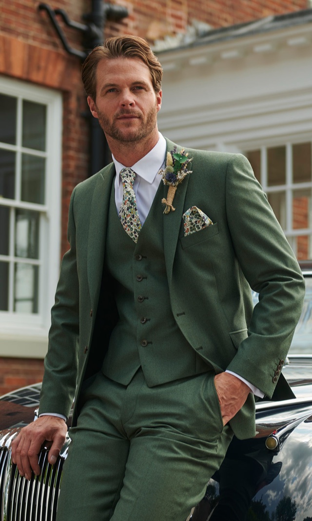 Oakmere wedding suit from the Isobels hire collection